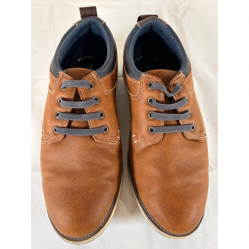 Holiday 2M Youth Boy's  Brown No-Tie Bungee Laces Memory Foam Dress Shoes Sonoma